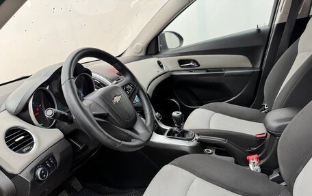 Chevrolet Cruze II, 2014 год, 645 000 рублей, 10 фотография