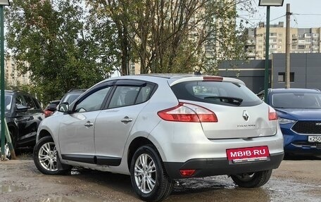 Renault Megane III, 2013 год, 729 000 рублей, 8 фотография