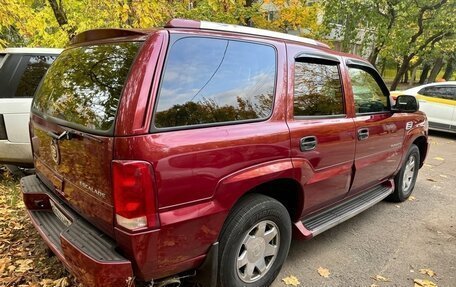Cadillac Escalade II, 2004 год, 950 000 рублей, 2 фотография