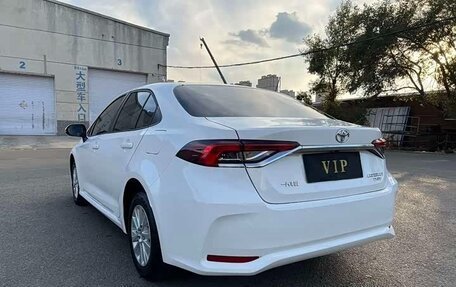Toyota Corolla, 2023 год, 1 410 000 рублей, 5 фотография
