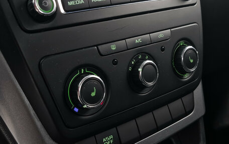 Skoda Yeti I рестайлинг, 2014 год, 949 000 рублей, 17 фотография