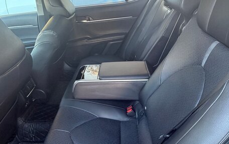 Toyota Camry, 2021 год, 3 700 000 рублей, 8 фотография