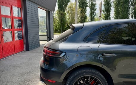 Porsche Macan I рестайлинг, 2019 год, 4 200 000 рублей, 3 фотография