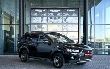 Mitsubishi Outlander III рестайлинг 3, 2011 год, 999 999 рублей, 1 фотография