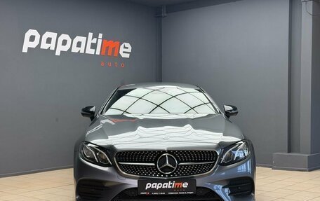 Mercedes-Benz E-Класс, 2019 год, 3 399 000 рублей, 2 фотография