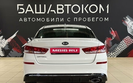 KIA Optima IV, 2019 год, 1 810 000 рублей, 5 фотография