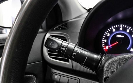 Hyundai Solaris II рестайлинг, 2011 год, 799 000 рублей, 11 фотография