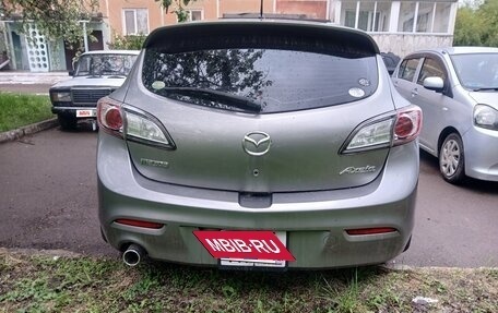 Mazda Axela, 2011 год, 900 000 рублей, 2 фотография