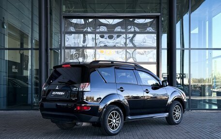 Mitsubishi Outlander III рестайлинг 3, 2011 год, 999 999 рублей, 7 фотография