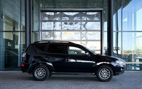 Mitsubishi Outlander III рестайлинг 3, 2011 год, 999 999 рублей, 8 фотография
