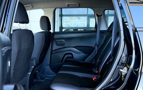 Mitsubishi Outlander III рестайлинг 3, 2011 год, 999 999 рублей, 13 фотография