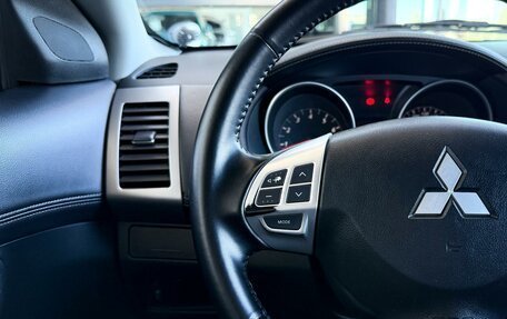 Mitsubishi Outlander III рестайлинг 3, 2011 год, 999 999 рублей, 21 фотография