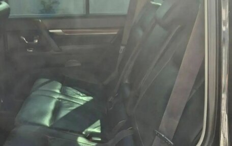 Mitsubishi Pajero IV, 2007 год, 1 600 000 рублей, 10 фотография