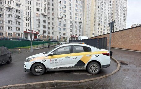 KIA Rio IV, 2019 год, 639 000 рублей, 4 фотография