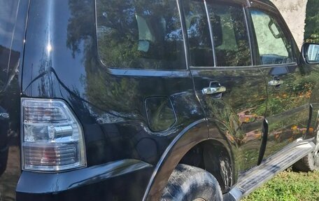 Mitsubishi Pajero IV, 2007 год, 1 600 000 рублей, 8 фотография