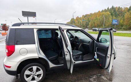 Skoda Yeti I рестайлинг, 2014 год, 1 300 000 рублей, 9 фотография