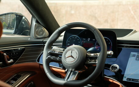 Mercedes-Benz S-Класс, 2026 год, 31 990 000 рублей, 17 фотография