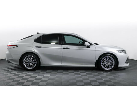 Toyota Camry, 2021 год, 3 450 000 рублей, 4 фотография