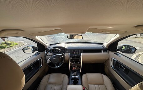 Land Rover Discovery Sport I рестайлинг, 2015 год, 2 400 000 рублей, 10 фотография