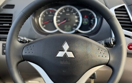 Mitsubishi L200 IV рестайлинг, 2013 год, 1 750 000 рублей, 25 фотография
