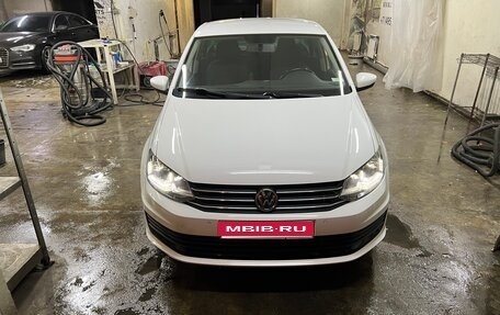 Volkswagen Polo VI (EU Market), 2019 год, 930 000 рублей, 1 фотография