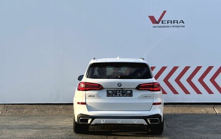 BMW X5, 2019 год, 5 000 000 рублей, 4 фотография