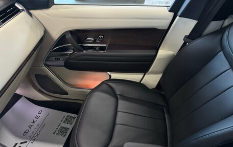 Land Rover Range Rover IV рестайлинг, 2022 год, 17 500 000 рублей, 13 фотография