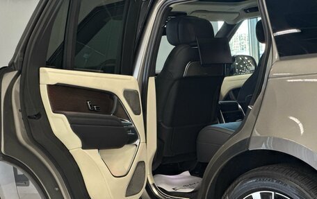 Land Rover Range Rover IV рестайлинг, 2022 год, 17 500 000 рублей, 18 фотография