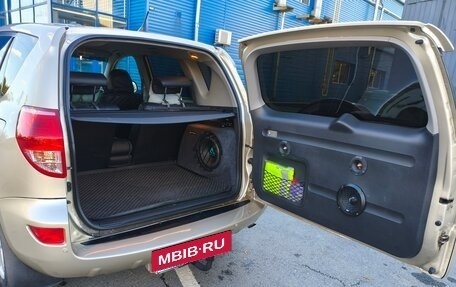 Toyota RAV4, 2007 год, 900 000 рублей, 9 фотография