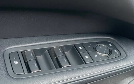 Lexus RX IV рестайлинг, 2025 год, 6 900 000 рублей, 8 фотография
