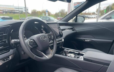 Lexus RX IV рестайлинг, 2025 год, 6 900 000 рублей, 11 фотография