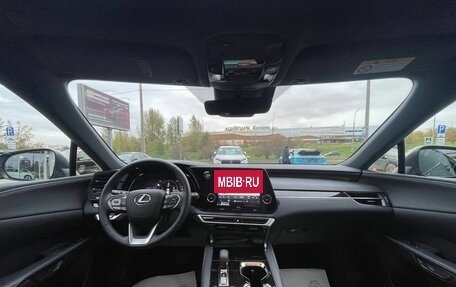Lexus RX IV рестайлинг, 2025 год, 6 900 000 рублей, 23 фотография