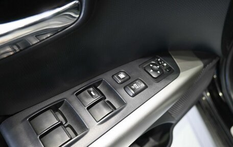 Mitsubishi Outlander III рестайлинг 3, 2007 год, 989 900 рублей, 22 фотография
