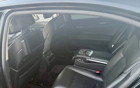 BMW 7 серия, 2011 год, 1 550 000 рублей, 10 фотография