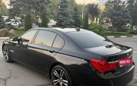 BMW 7 серия, 2011 год, 1 550 000 рублей, 4 фотография