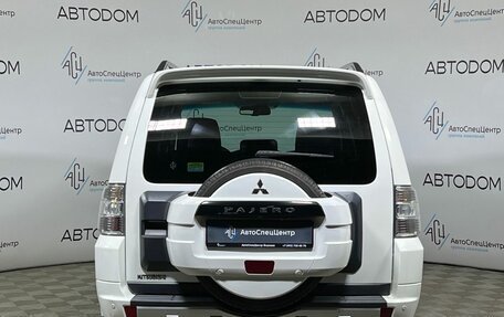Mitsubishi Pajero IV, 2013 год, 1 779 900 рублей, 6 фотография