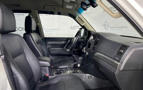 Mitsubishi Pajero IV, 2013 год, 1 779 900 рублей, 11 фотография