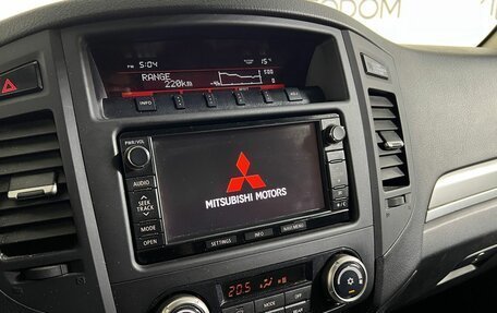 Mitsubishi Pajero IV, 2013 год, 1 779 900 рублей, 12 фотография