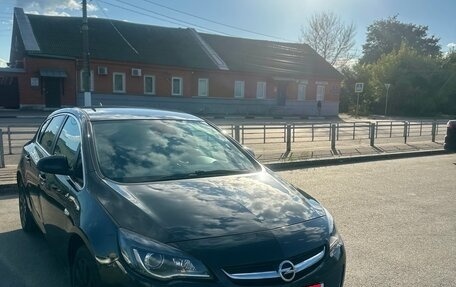 Opel Astra J, 2013 год, 680 000 рублей, 3 фотография