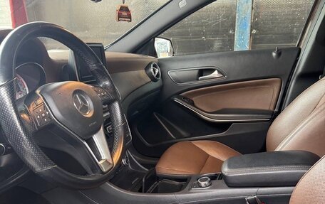 Mercedes-Benz GLA, 2014 год, 1 800 000 рублей, 8 фотография