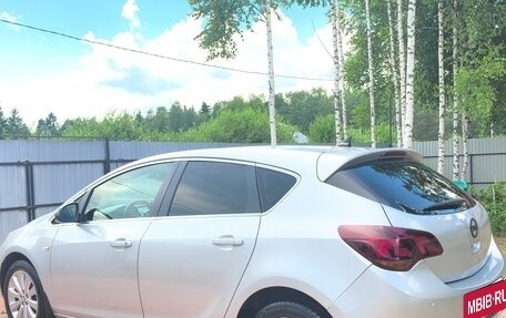 Opel Astra J, 2011 год, 685 000 рублей, 6 фотография