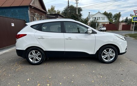 Hyundai ix35 I рестайлинг, 2011 год, 1 320 000 рублей, 4 фотография