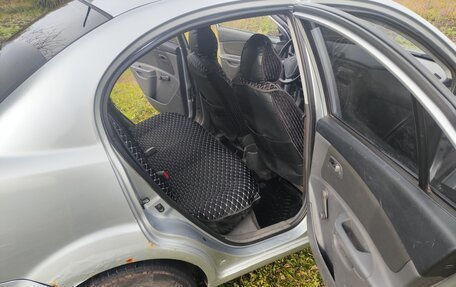 KIA Rio II, 2006 год, 210 000 рублей, 9 фотография