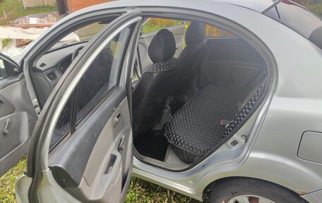 KIA Rio II, 2006 год, 210 000 рублей, 12 фотография