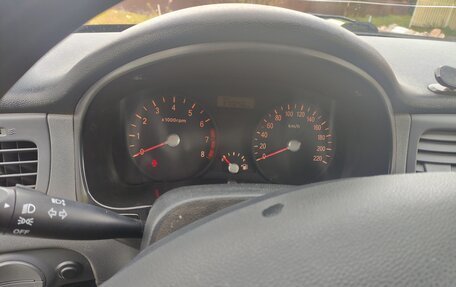KIA Rio II, 2006 год, 210 000 рублей, 14 фотография