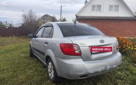 KIA Rio II, 2006 год, 210 000 рублей, 3 фотография
