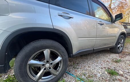Nissan X-Trail, 2010 год, 690 000 рублей, 13 фотография