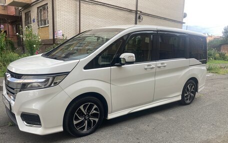Honda Stepwgn IV, 2021 год, 2 500 000 рублей, 7 фотография