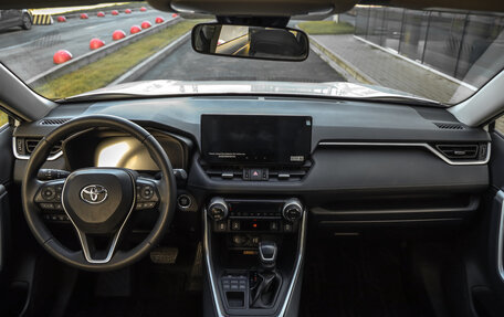 Toyota RAV4, 2025 год, 3 823 777 рублей, 10 фотография