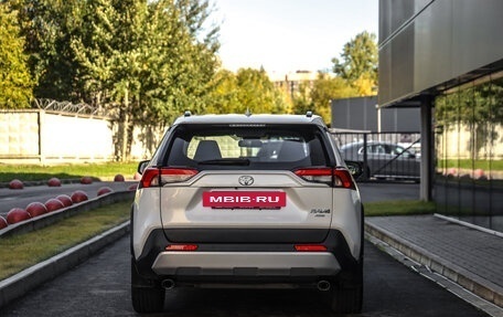 Toyota RAV4, 2025 год, 3 823 777 рублей, 6 фотография